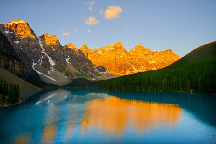 Moraine Lake, Banff, Alberta, Canada